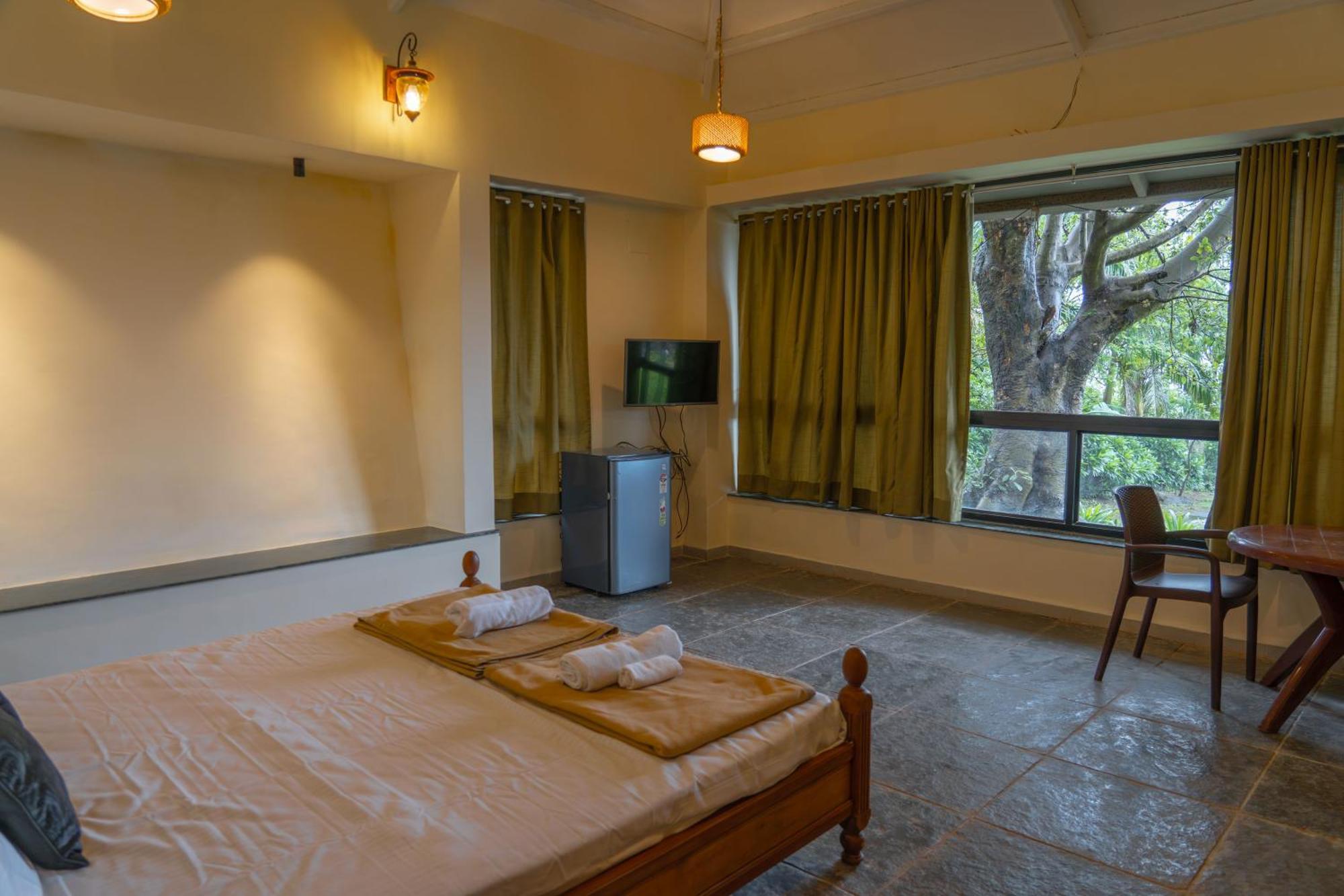 Rajlok Resorts Pune Exterior foto